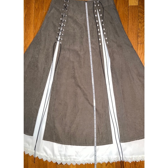 BROWN SAGE FAUX SUEDE SKIRT - Picture 5 of 10